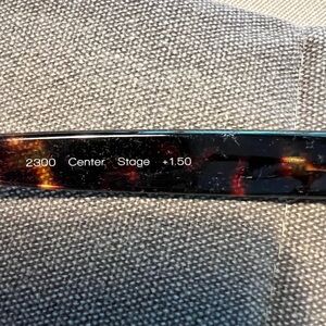 Peepers Center Stage Readers